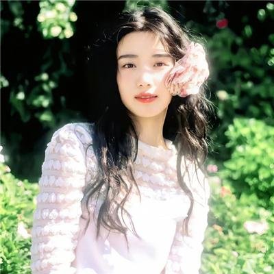 性感女勇士